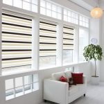 Divanetto con rivestimento bianco