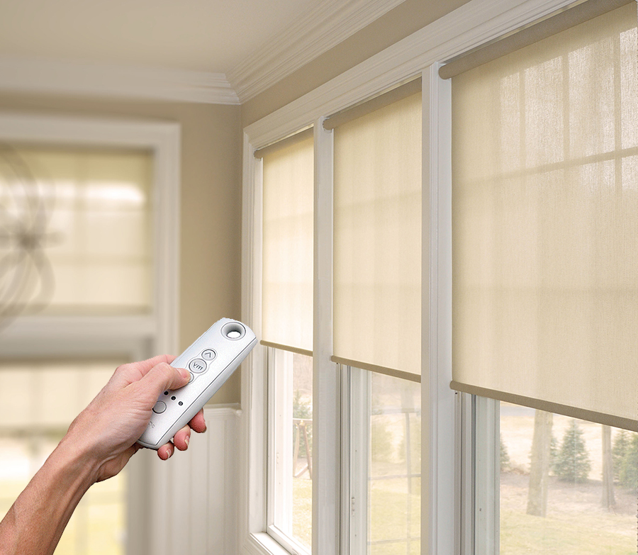 Tende a rullo beige con telecomando