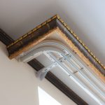 Cornice a baguette con tre file di guide