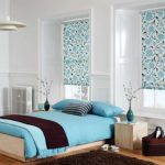 Tende a rullo floreali per la camera da letto