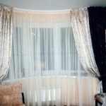 Doppia cornice flessibile, fissata al soffitto