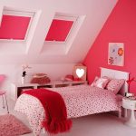Colore rosa all'interno della cameretta di una bambina