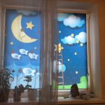 Luna e stelle sulle tende delle cassette