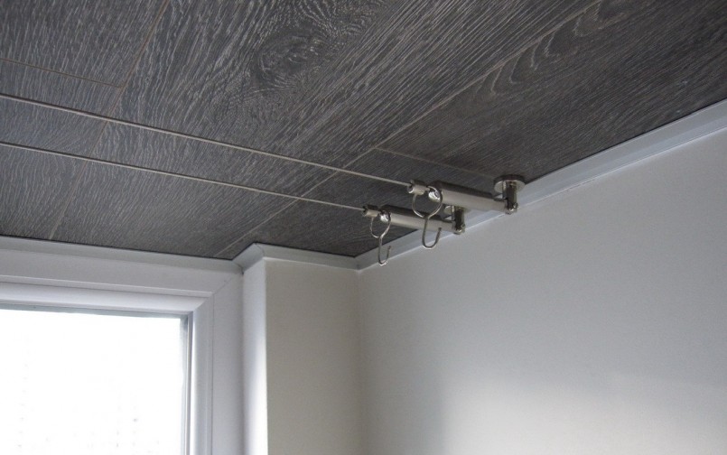 Cornicione tipo soffitto a doppia corda