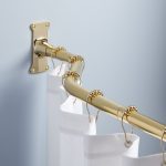Bellissimo bastone per tenda da bagno curvo