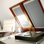 Tende grigie realizzate in materiale spesso