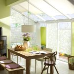 Progetto cucina-sala da pranzo con finestre sul soffitto
