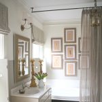 Cornice per soffitto del bagno