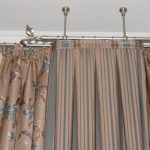 Cornice del soffitto con bellissime punte in metallo