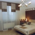 Decorazione delle finestre della camera da letto in stile orientale