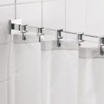 Asta distanziatrice per bagno a sezione quadrata