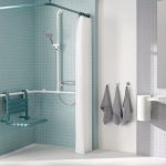 Asta da bagno con posizione doccia angolare