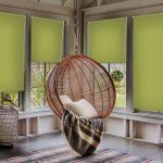 Sedia sospesa in materiale naturale