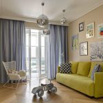 Cornice a soffitto nascosta per parete con portafinestra