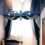 Cornice a tre file per tulle, tende e mantovane con elementi nascosti
