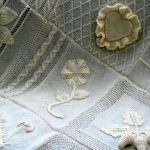 Elemente tricotate pentru o cuvertură de pat patchwork