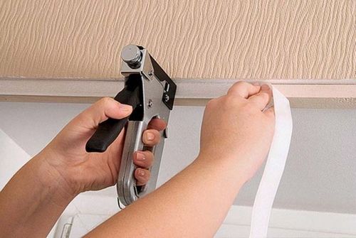 Velcro sulla grondaia