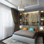 Camera da letto con tulle bianco alla finestra
