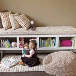 Grande pouf da terra per la cameretta dei bambini