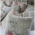 Cuscini decorativi in ​​stile provenzale per il letto