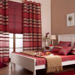 Tenda a pacchetto abbinata a tende dritte