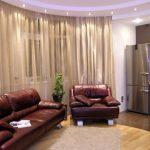 Mobili imbottiti con rivestimento in pelle