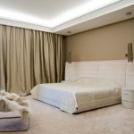 Interno della camera da letto in stile minimalista