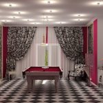 Pavimento in ceramica nell'ingresso con tende colorate