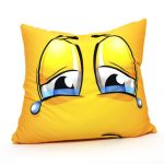 Cuscino antistress triste per le giornate difficili della settimana