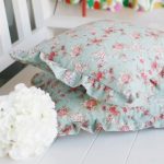 Federe in chintz con volant e cerniera