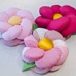 Cuscini volumetrici a forma di fiori