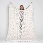 Coperta in lana merino lavorata a maglia grossa di grandi dimensioni