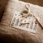 Cuscino rustico per data di matrimonio