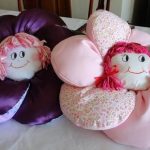 Cuscini-fidanzate per l'arredamento della cameretta dei bambini