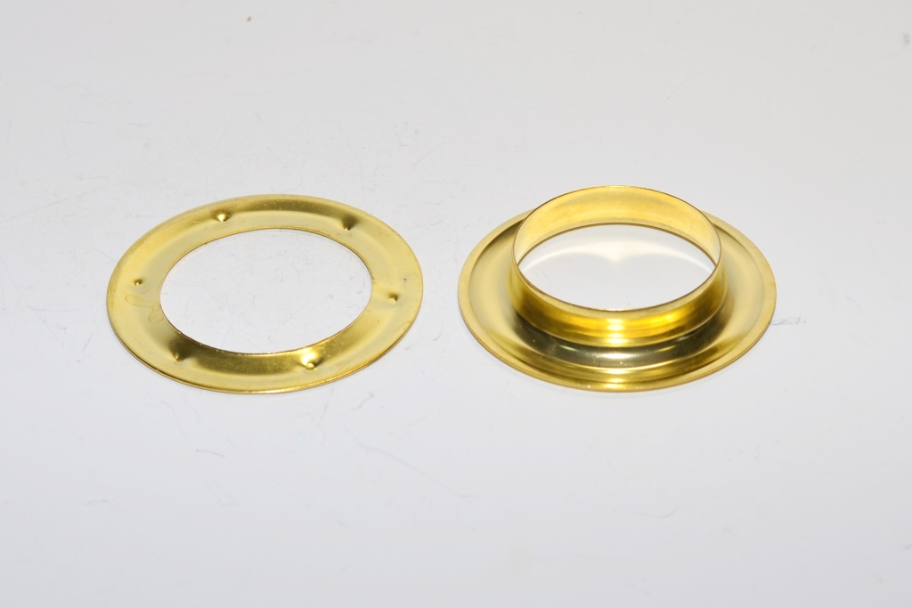 Occhiello per tenda placcato oro con anello