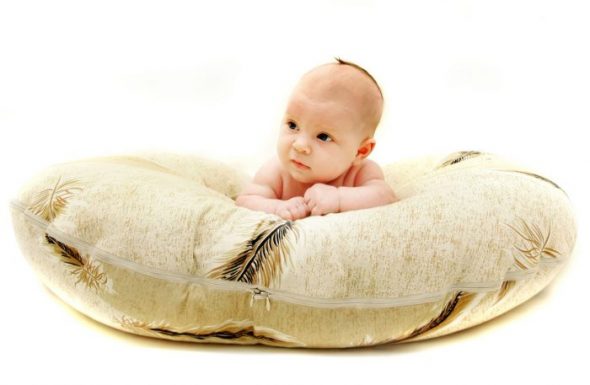 Usare un cuscino come mezzo di contenimento