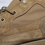Stivale in pelle marrone con occhielli