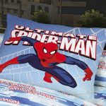Cuscino rettangolare con Spiderman per bambino