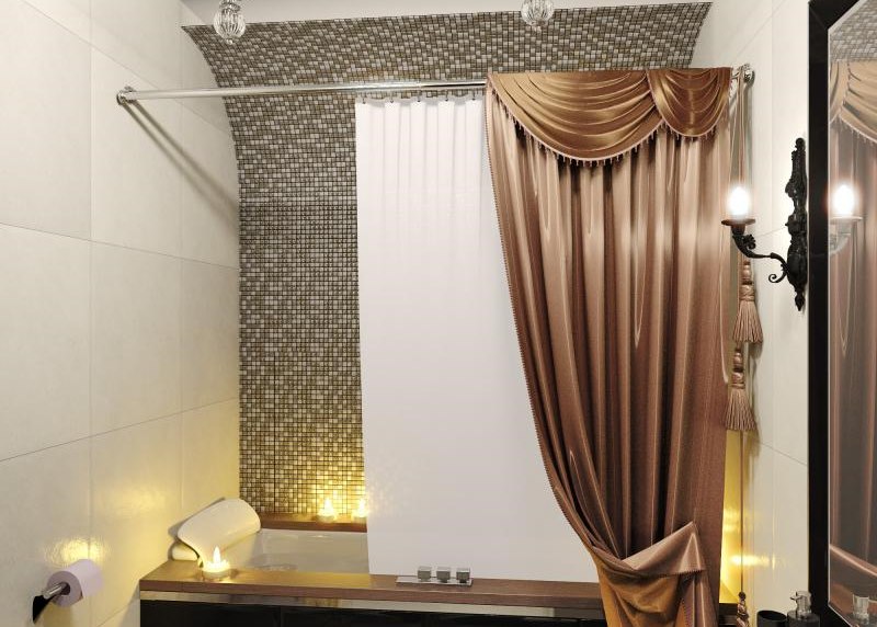 Tenda di raso all'interno del bagno