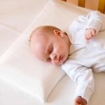 Cuscino ortopedico stretto per bambino