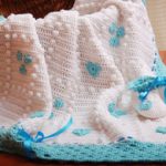Coperta bianca e blu con top per neonato