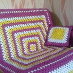 Copridivano quadrato grande fai da te con cuscini decorativi