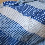 Coperta grande Cuori nei colori bianco-blu-azzurro