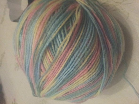 Fili multicolori per una coperta