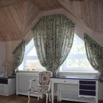 Tende personalizzate per tende triangolari simmetriche