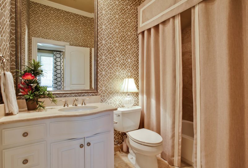 Progettazione del bagno in stile classico
