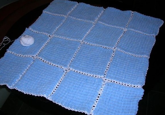 Coperta di 16 quadrati