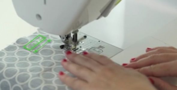 Facciamo l'orlo con una piega