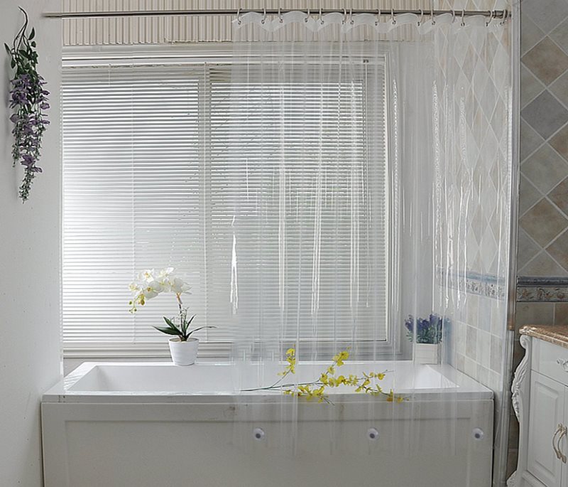 Tenda trasparente con magneti per il bagno