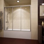Luce integrata nel soffitto del bagno